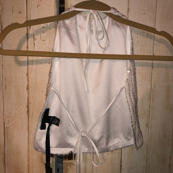 H:OURS Elise Top in White - Picture 7 of 8